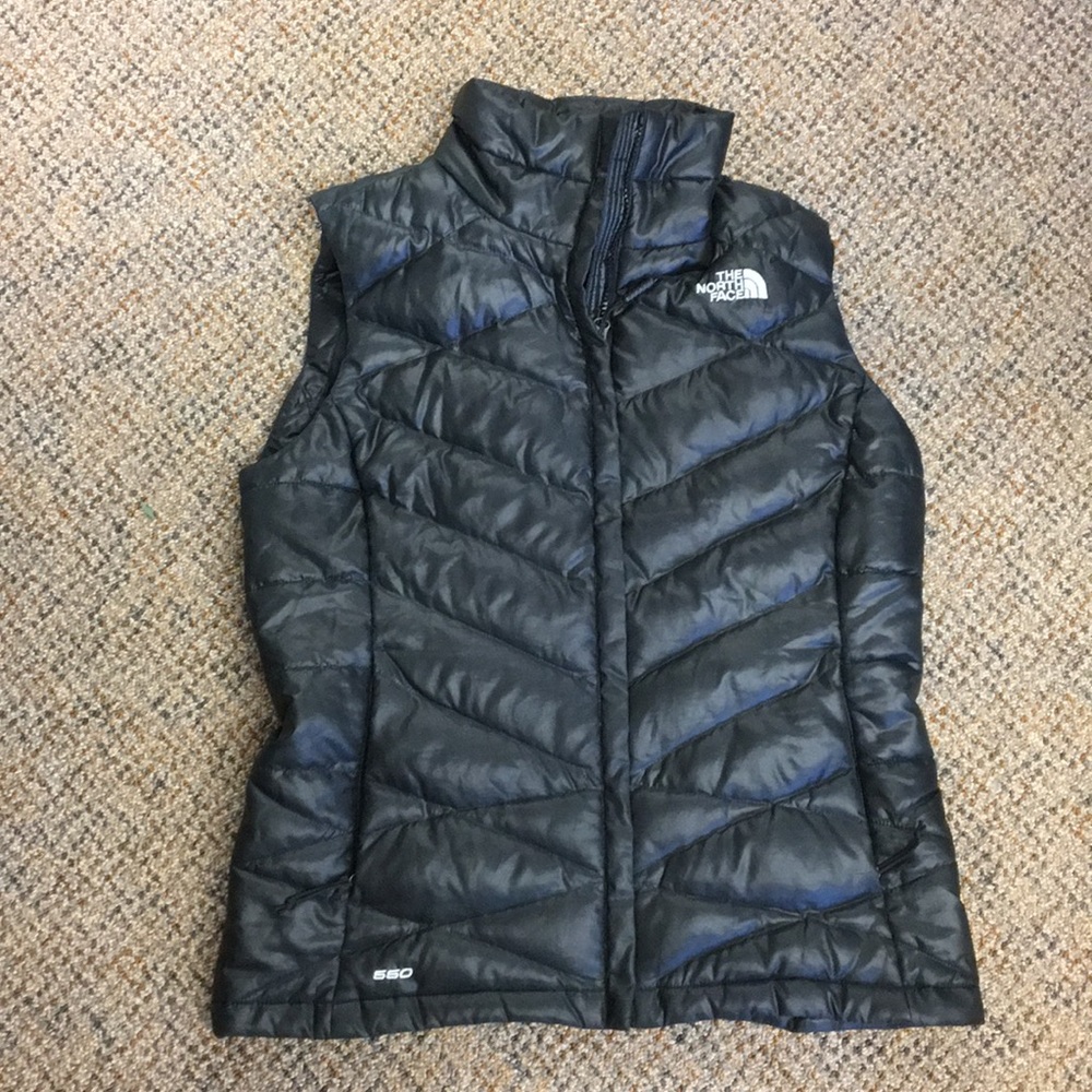 Women’s North Face vest